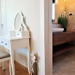 Wellness & Luxury Nicole - Families Only Пула