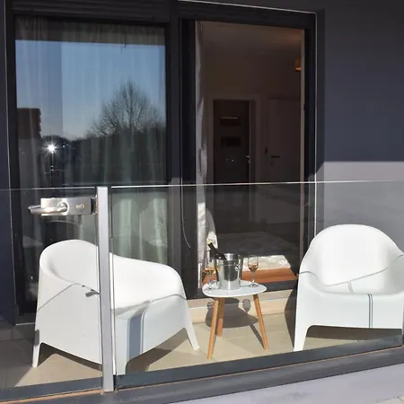 Wellness & Luxury Nicole - Families Only