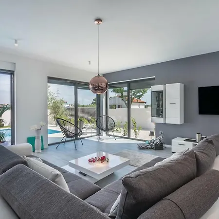 Wellness & Luxury Nicole - Families Only Villa Pula