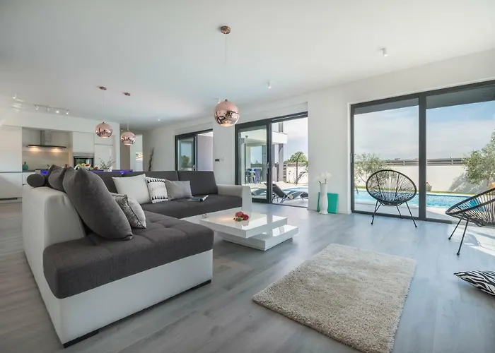 Villa Wellness & Luxury Nicole - Families Only *