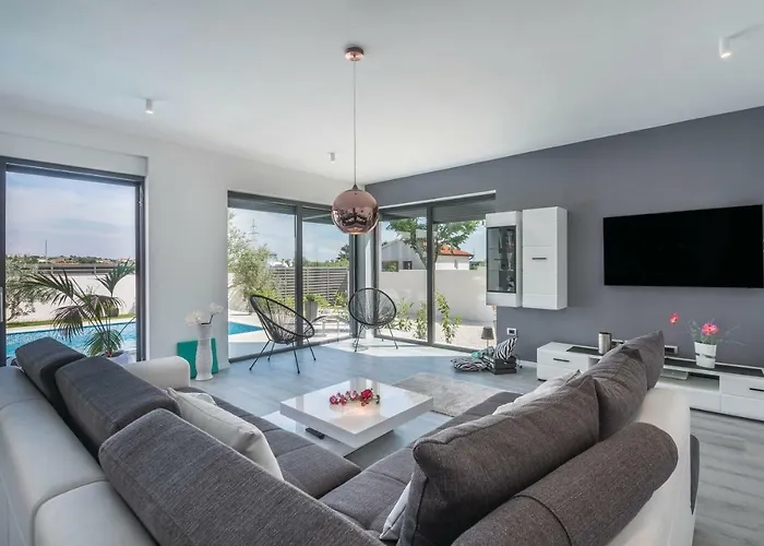 Wellness & Luxury Nicole - Families Only Villa Pula