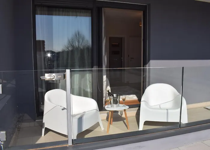 Wellness & Luxury Nicole - Families Only