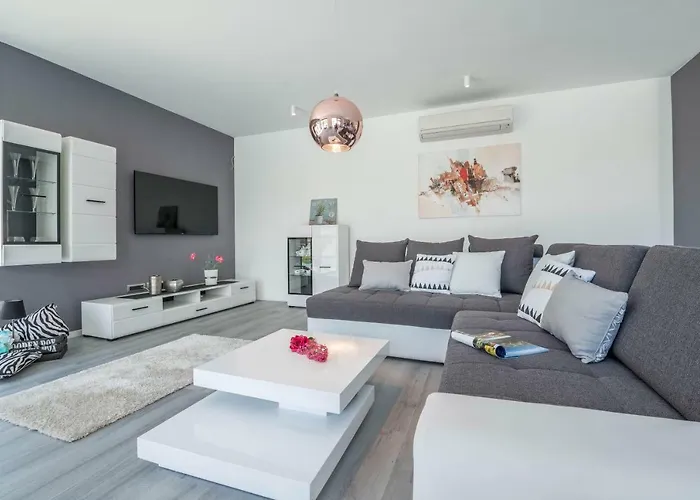 Wellness & Luxury Nicole - Families Only Vila